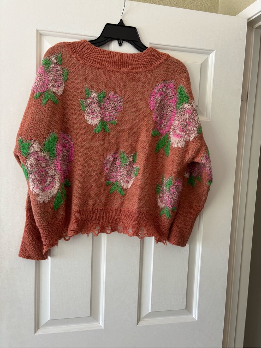 Anthropologie distressed Rust Pink Floral Knit Sweater with Green Accents - Picture 9 of 9